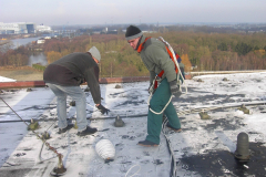 2006 - DB0PTV Fertigstellung mit Kran