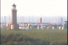 CAM1282365903