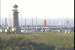 CAM1282367706