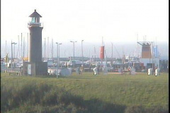 CAM1282369503