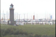 CAM1282374903