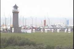 CAM1282380304