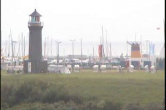 CAM1282386905