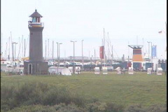 CAM1282392905