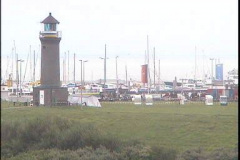 CAM1282459423